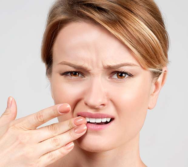 Aliso Viejo What Should I Do If I Chip My Tooth?